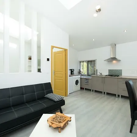 De Vac's Et D'affaires A Deville Secteur Montherme - Ardennes 別荘 *